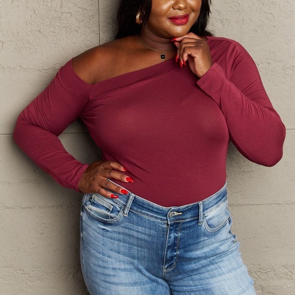 NEW Culture Code Fall For You Plus Size Asymmetrical Neck Long Sleeve Top Red - Picture 2 of 5